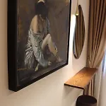 Honeymoon Apartment